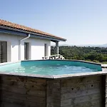 Maison Au Calme Avec Vue Sur Les Montagnes * Villefranque (Pyrenees-Atlantiques)