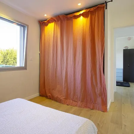 Maison Au Calme Avec Vue Sur Les Montagnes